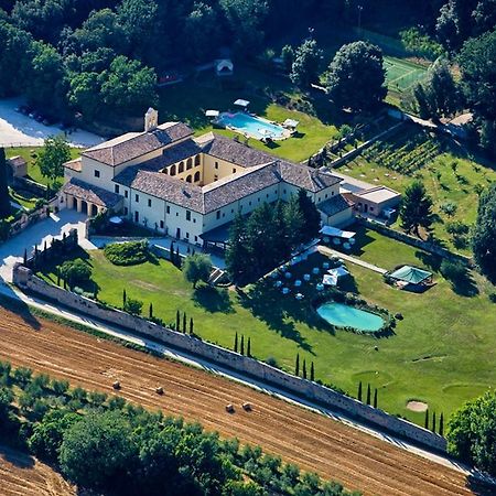 San Pietro Sopra Le Acque Resort & Spa Massa Martana Exterior foto
